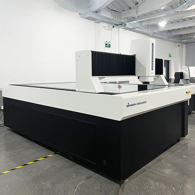 Système de mesure de la vision automatique de très grande taille
