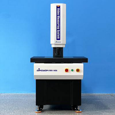 Système de mesure de la vision automatique à trois axes