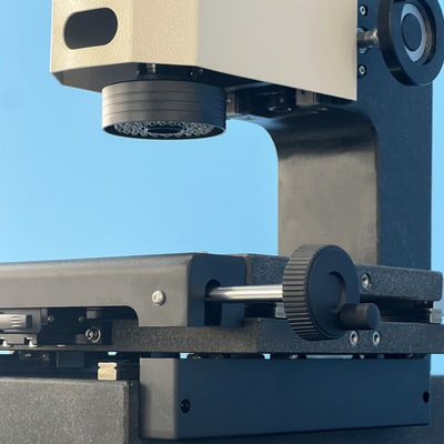 Appareil de mesure de la vision manuelle portable
