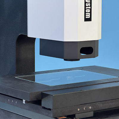 Système de mesure de la vision industrielle pour l'inspection de composants optiques médicaux de semi-conducteurs V3-432