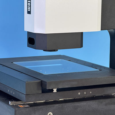 Instrument de mesure vidéo à mise au point automatique ISmart pour le test de moules de précision automobile V3-322