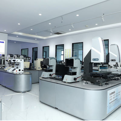 Duromètre Rockwell numérique à écran tactile couleur DigiRock DR4